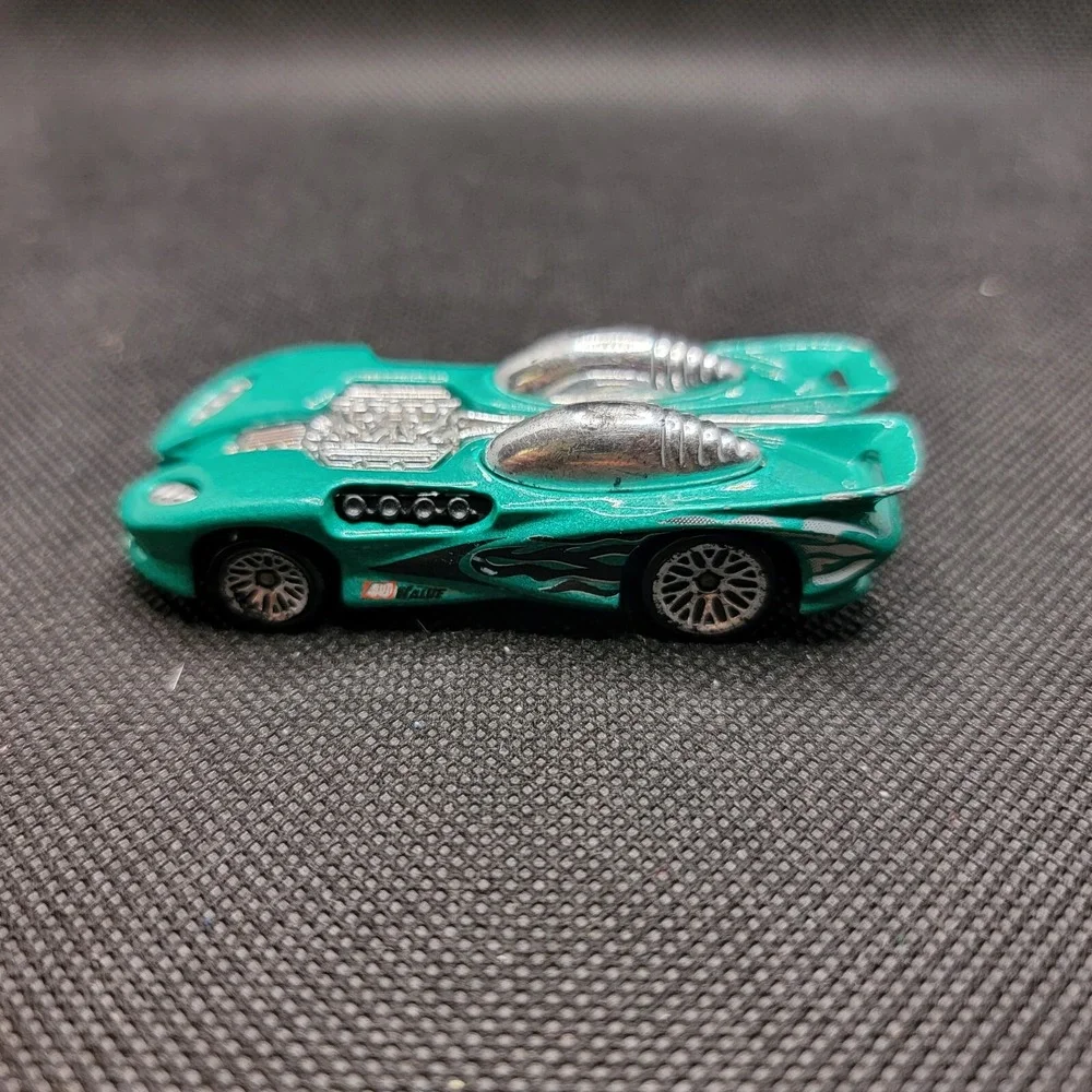 vintage hot wheels malaysia lot of 2